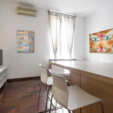 Cadorna Modern In The Centre * Milan