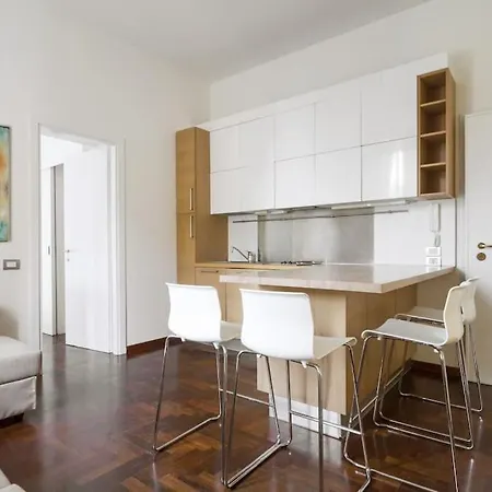 Apartment Cadorna Modern In The Centre Milan