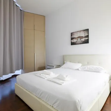 Cadorna Modern In The Centre Apartment *