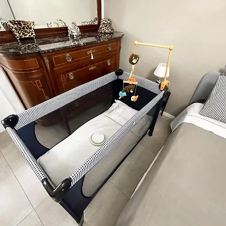 Elegance And Tranquility At 10min From The Centre! Appartamento