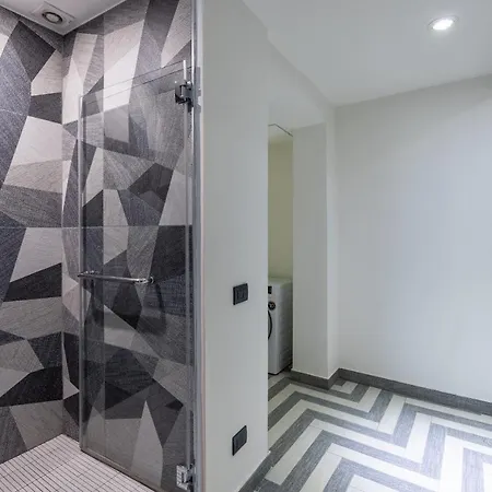 Armani House - Center Appartamento