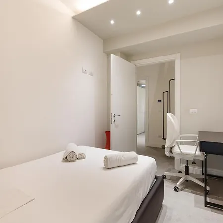 Apt Milano-moscova Con Terrazzo Condiviso *