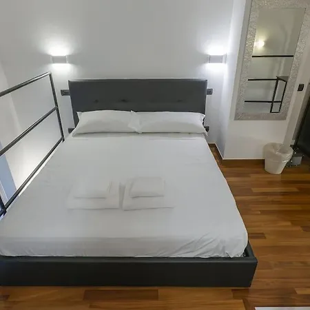 Youhosty - Ampere 102 Apartment