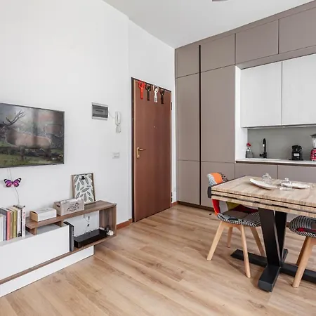 Apartment Easylife - Incantevole Abitazione In Milan