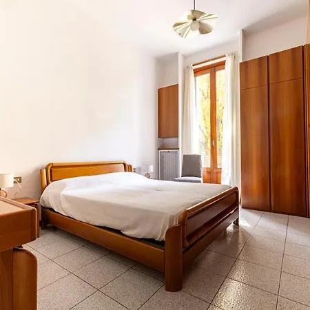 Apartment Navigli-style *