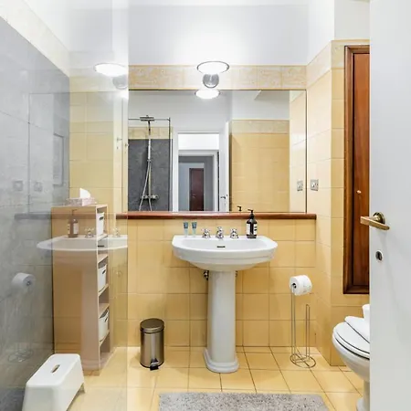 Easylife - - Spallanzani 15 - Porta Venezia