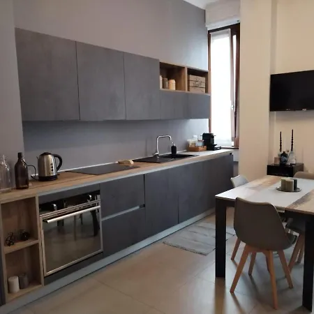 Zuretti - Station Mailand