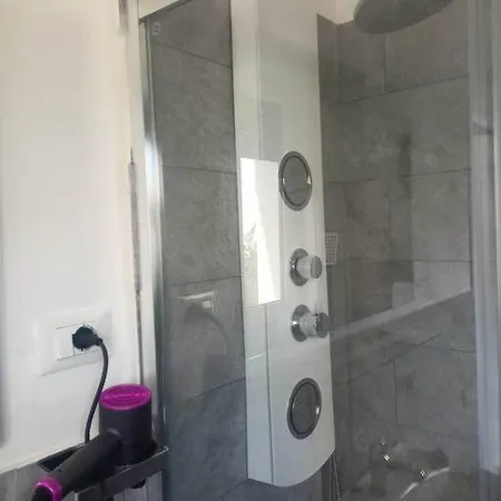 2Stanzeterrazzo Apartment