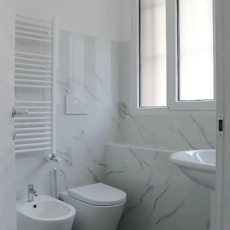 Gambara Guests House Milan