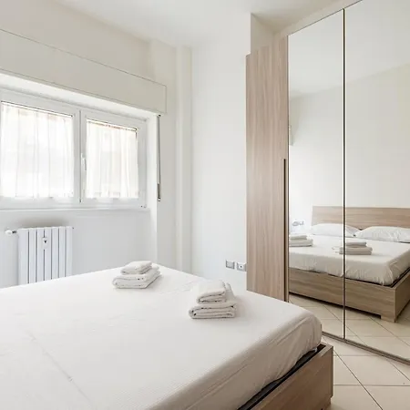 Ripamonti Budget With Small Balcony Apartman Milánó