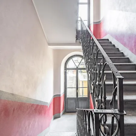 Isola And Garibaldi District Lovely Apartment Mailand