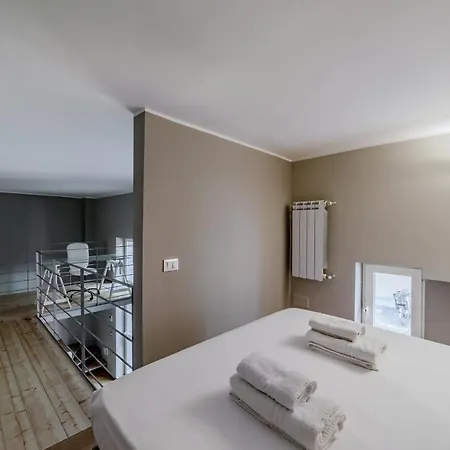 Amazing Loft - 350 M Far From Dateo Station Milan