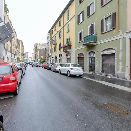 Apartment La Mansarda Del Bosco - - By Host4u Milan