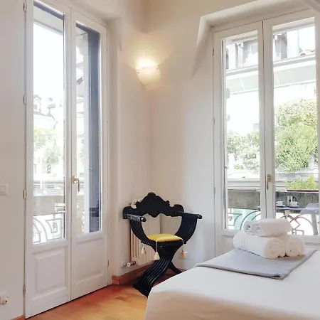 Apartment Bright Sarpi - Moscova