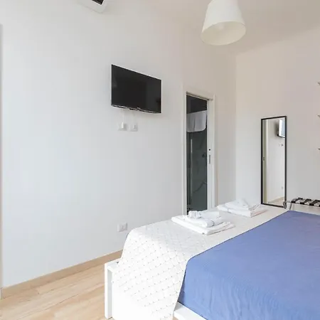 Ihost Flat - Monza 20 * Milaan