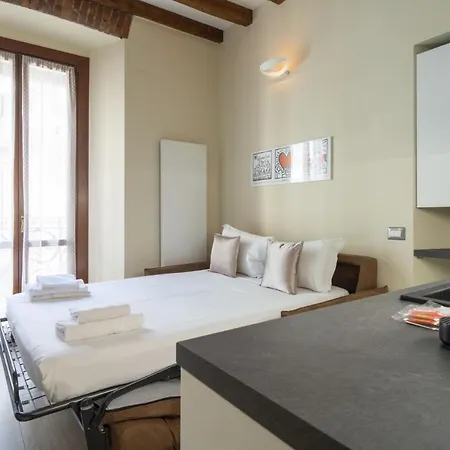 Easylife - Romantico Rifugio In Porta Venezia Apartment