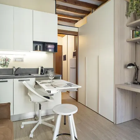 Easylife - Romantico Rifugio In Porta Venezia *