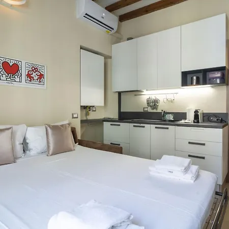 Easylife - Romantico Rifugio In Porta Venezia Milan