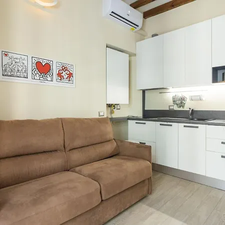 Easylife - Romantico Rifugio In Porta Venezia 아파트 *