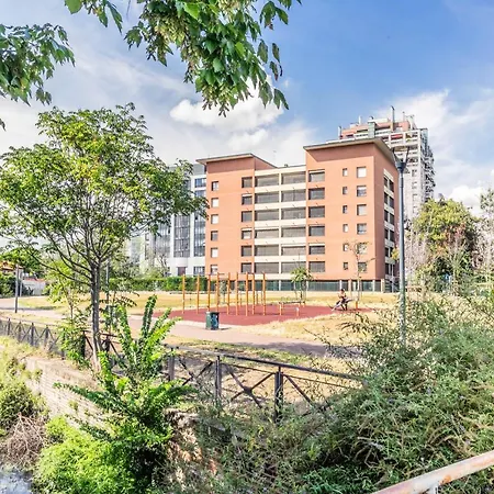 - Bocconi E Navigli - Spacious 3br 95 M - Free Parking شقة ميلان