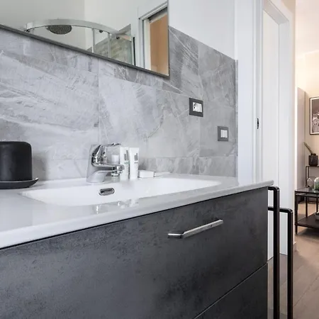 Apartament Italianway - Marco D'agrate 27 *