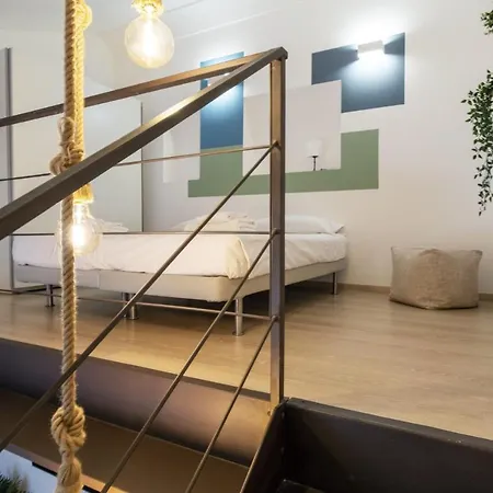 Easylife - Charme Industriale Nel Cuore Di Apartmán *