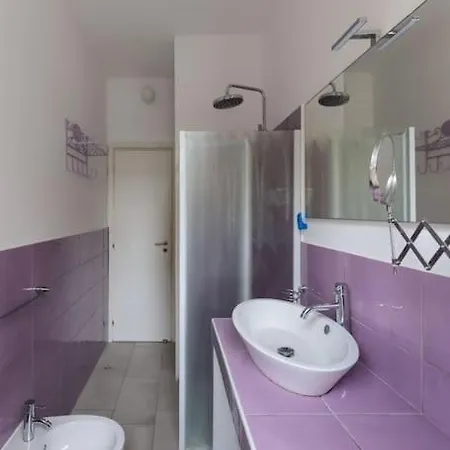 Appartement Alessia's Flat - Breno Milan