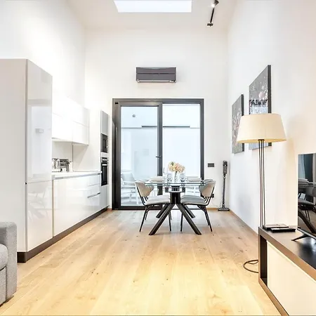 Hostmate - - Pastrengo - Isola Mailand