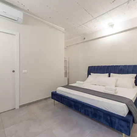 Apartment Eccelso Milan