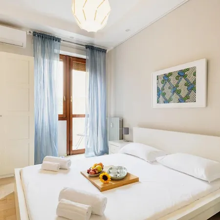 Easylife - - Novi 2 - Navigli *