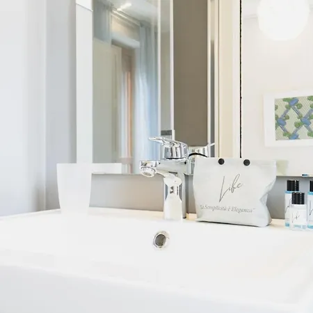 Easylife - - Novi 2 - Navigli *