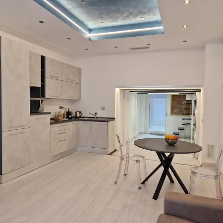 N&ghomesweethome Gogh Elegante E Confortevole Апартаменты Милан