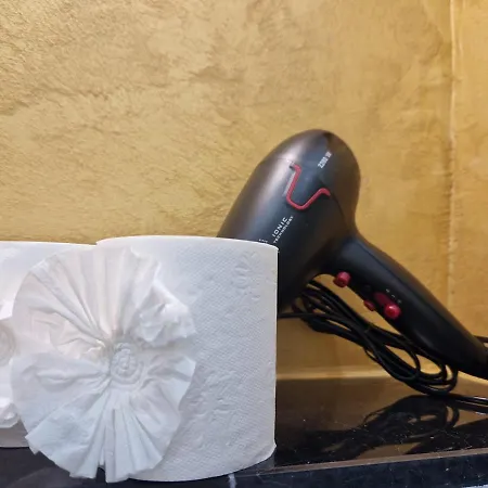 Apartment N&ghomesweethome Gogh Elegante E Confortevole Milan