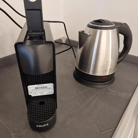 N&ghomesweethome Gogh Elegante E Confortevole *