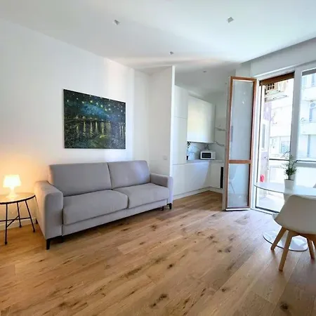 Апартаменты Quiet, Central And Cosy Duomo - Navigli Милан