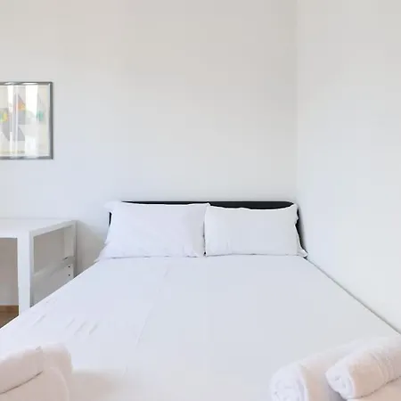 Contempora - 2-beds, 2 Baths With Balcony - Guastalla Milaan