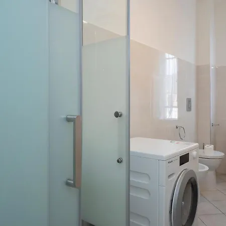 Apartamento Youhosty - Grazioli 4 *