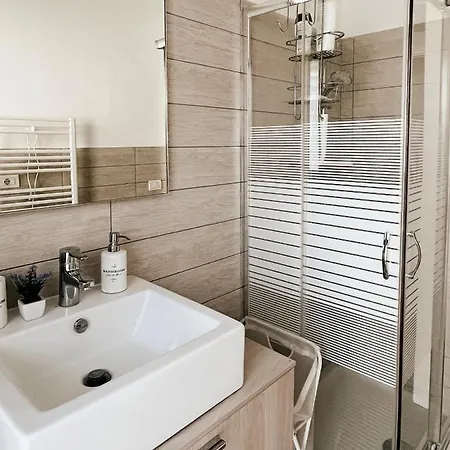 Maderna Charme Apartment Milan