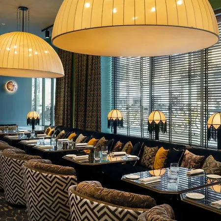 Ξενοδοχείο Radisson Collection Hotel, Santa Sofia 5*