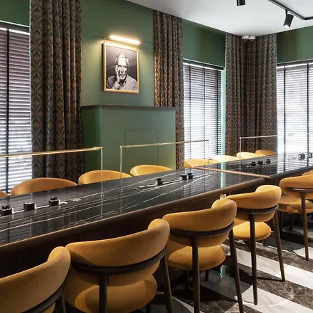 Radisson Collection Hotel, Santa Sofia