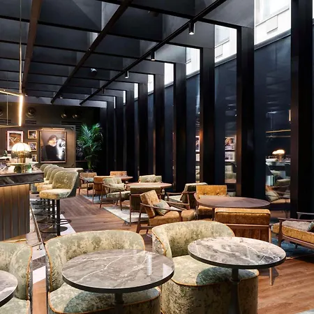 Radisson Collection Hotel, Santa Sofia Hotel