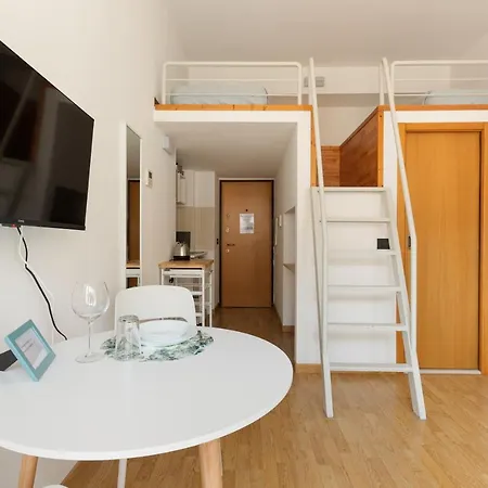 Guesthost - Magenta Long Let Apts *