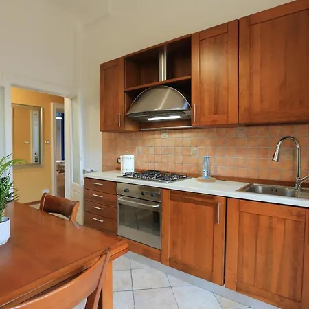 Apartment Residenza Accursio By Biphosting *