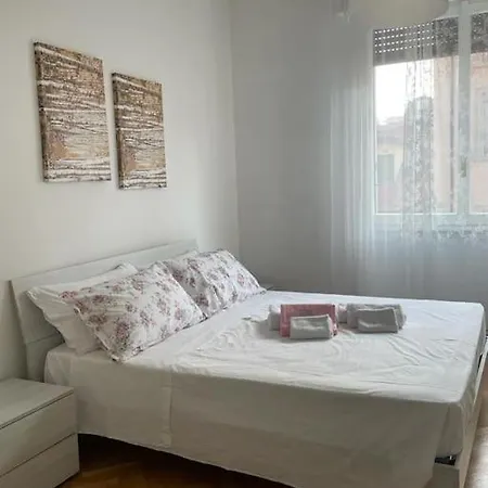 Apartamento Centralissimo Trilocale A Pochi Passi Dal Duomo Milão