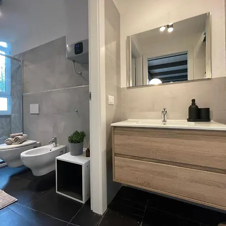 Navigli Design Loft - 7 Stops From Duomo, Ac, Netflix *