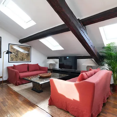 Apartment Elegant P.venezia Attic