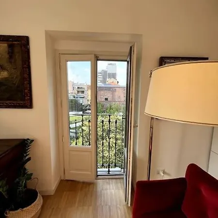 Sotto Il Bosco Verticale House Milan