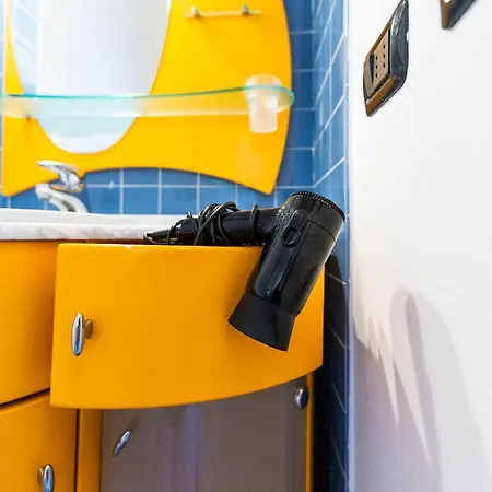 Extensive Terrace Navigli Toy Artistic * Milano