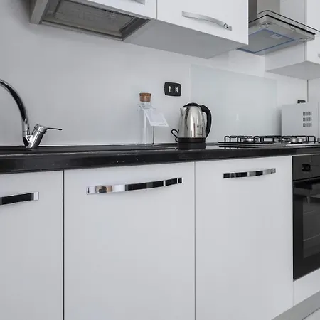 Italianway Easy - Rosolino Pilo 7 * Milano