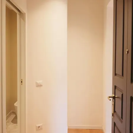 Spazio Stoppani - Liberty 13 ミラノ